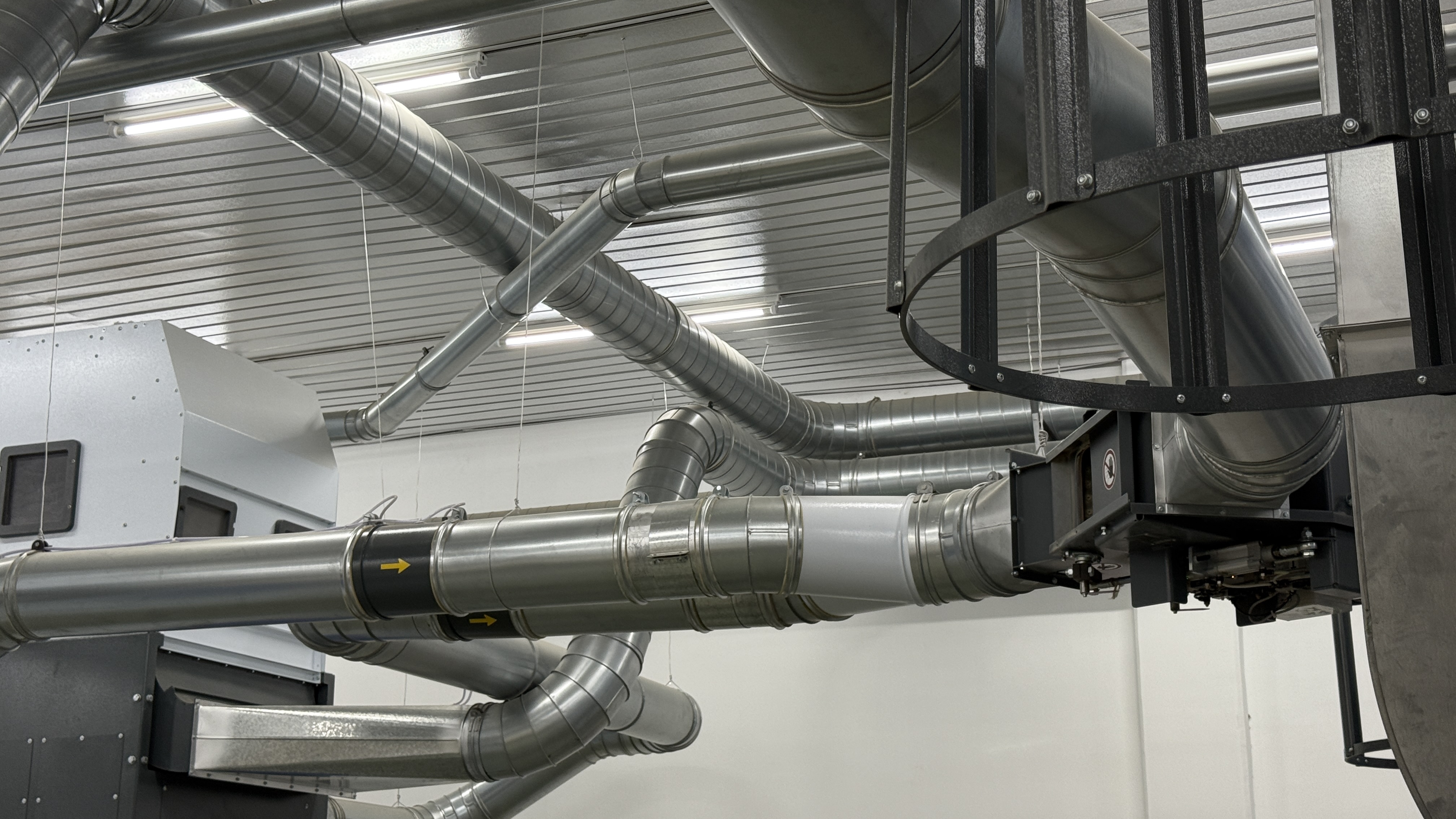 Endüstriyel Havalandırma ve Filtrasyon Sistemleri